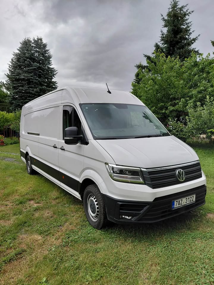 Interiér a palubní deska VW Crafter
